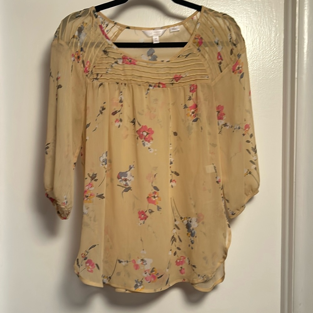 Lauren Conrad pale yellow with flowers blouse